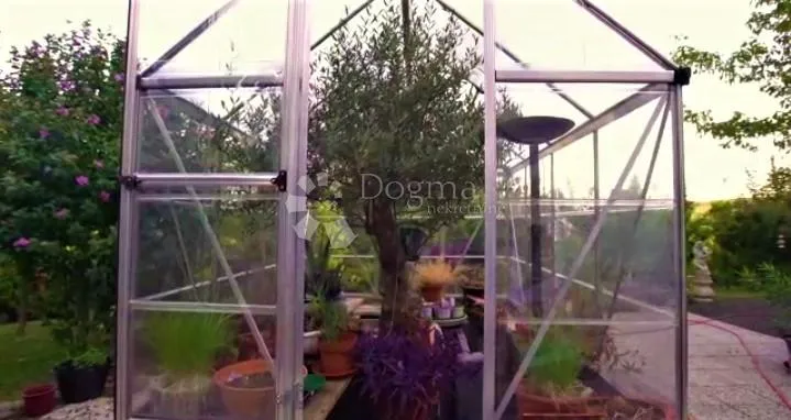 vila na varaždinbregu s prekrasnim arboretumom - slika 17