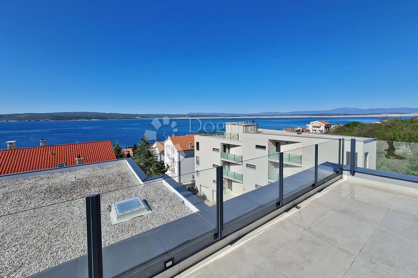 crikvenica ,penthouse 3s+db,velika garaža - slika 15