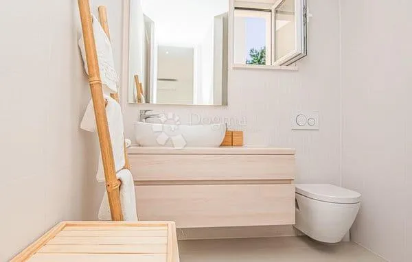 šibenik/zablaće- jedinstveni kompleks uz more: apartmanske kuće s teniskim terenom i bazenima - slika 16