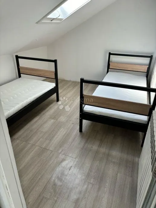 brestje, katnica, 350 m2, garaža - slika 9