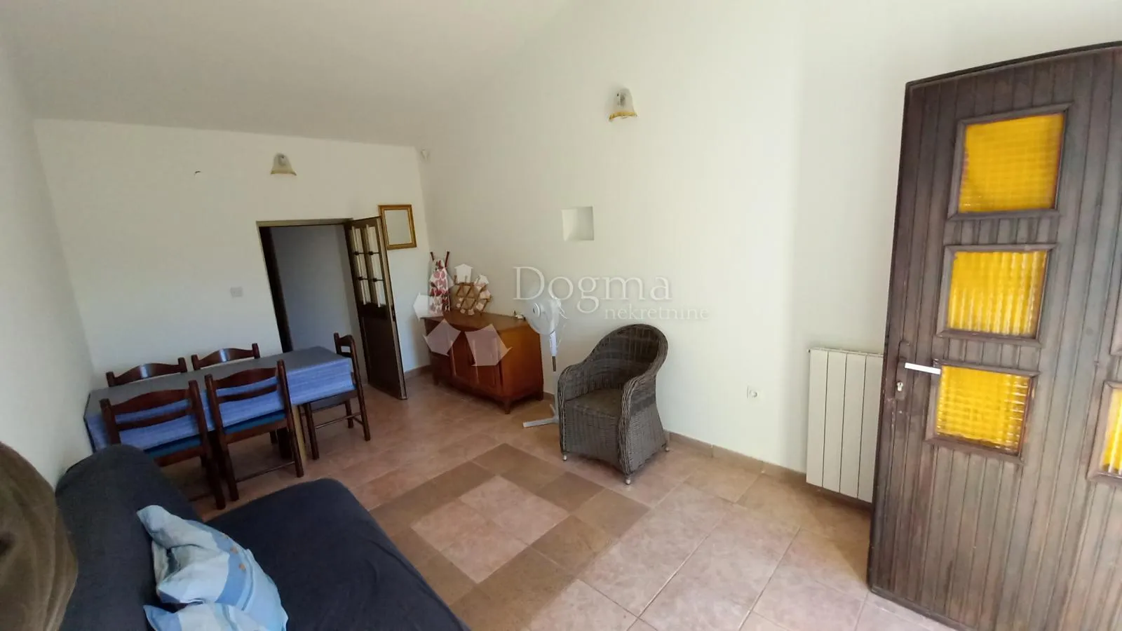 prostrana kuća s dva apartmana u mirnom okruženju blizu brtonigle - slika 21