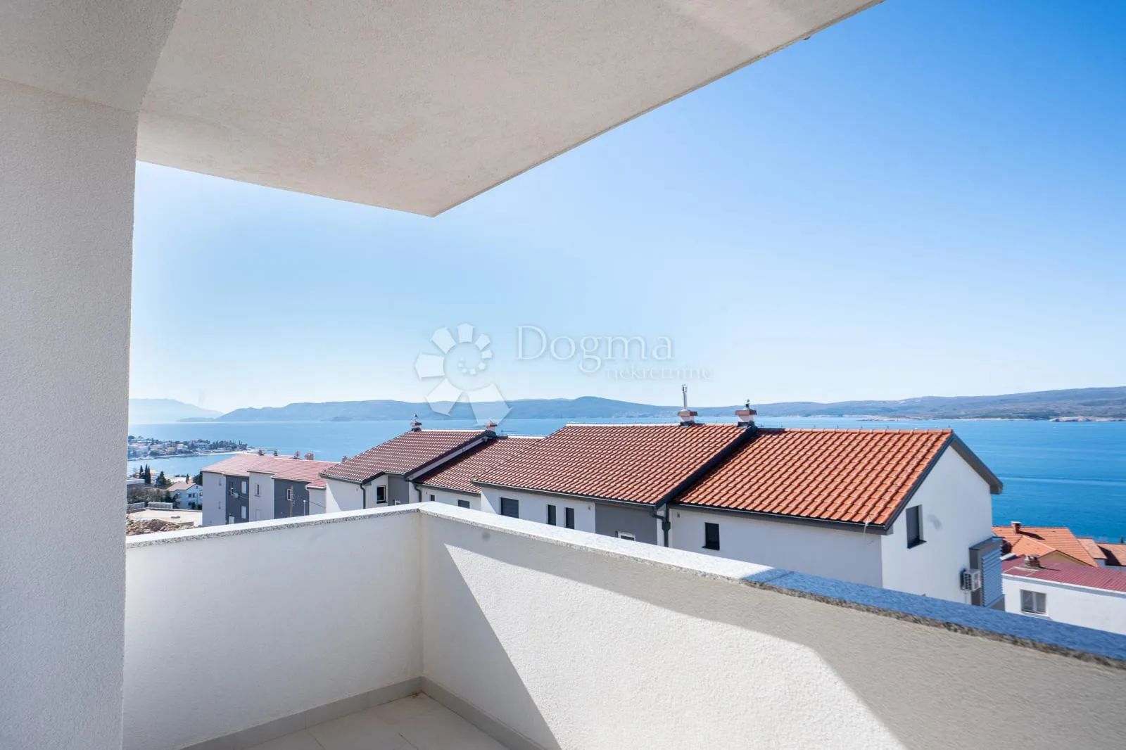 prekrasan apartman sa pogledom na more - slika 1