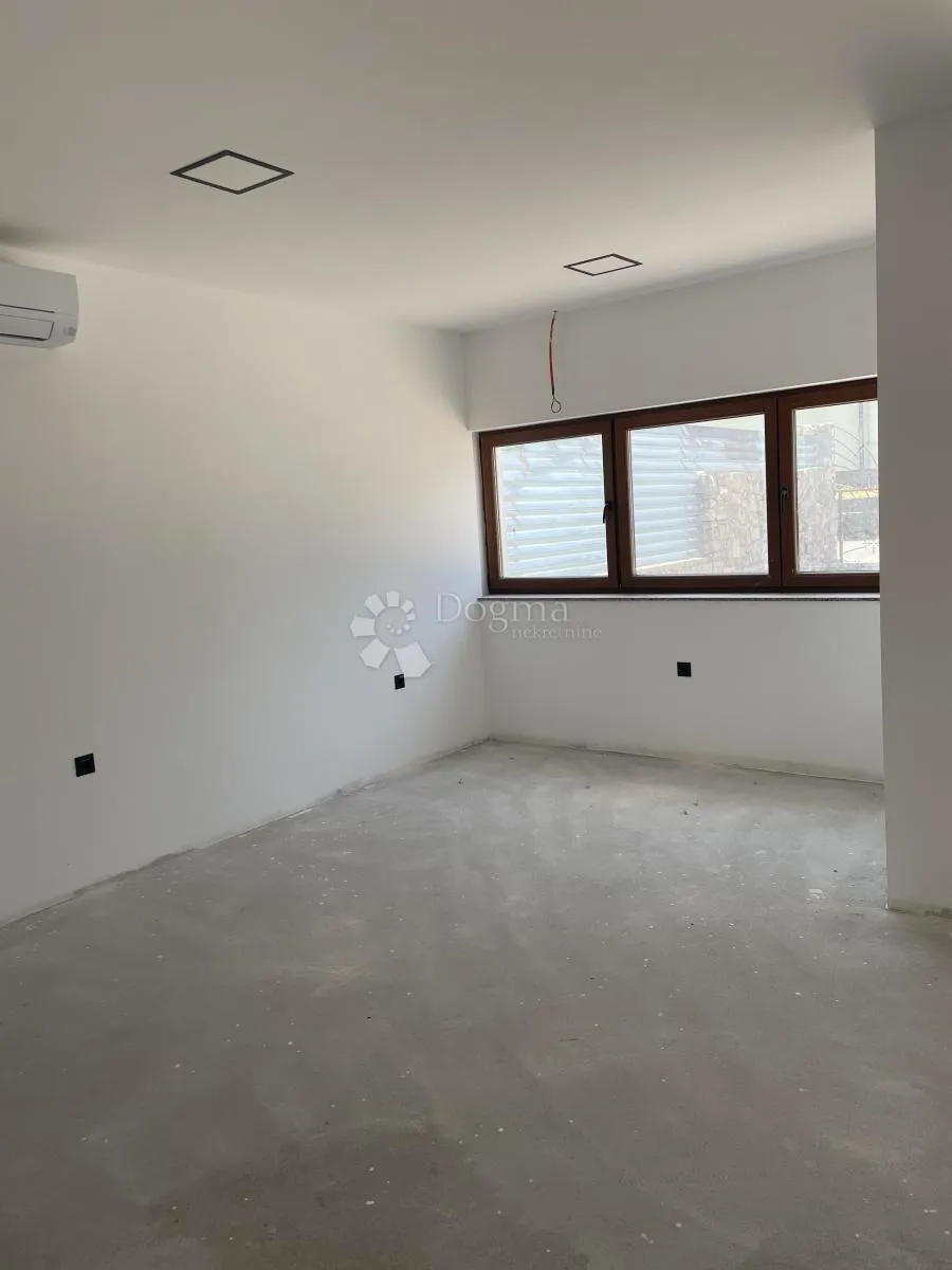 odličan poslovni prostor u centru viškova - slika 4