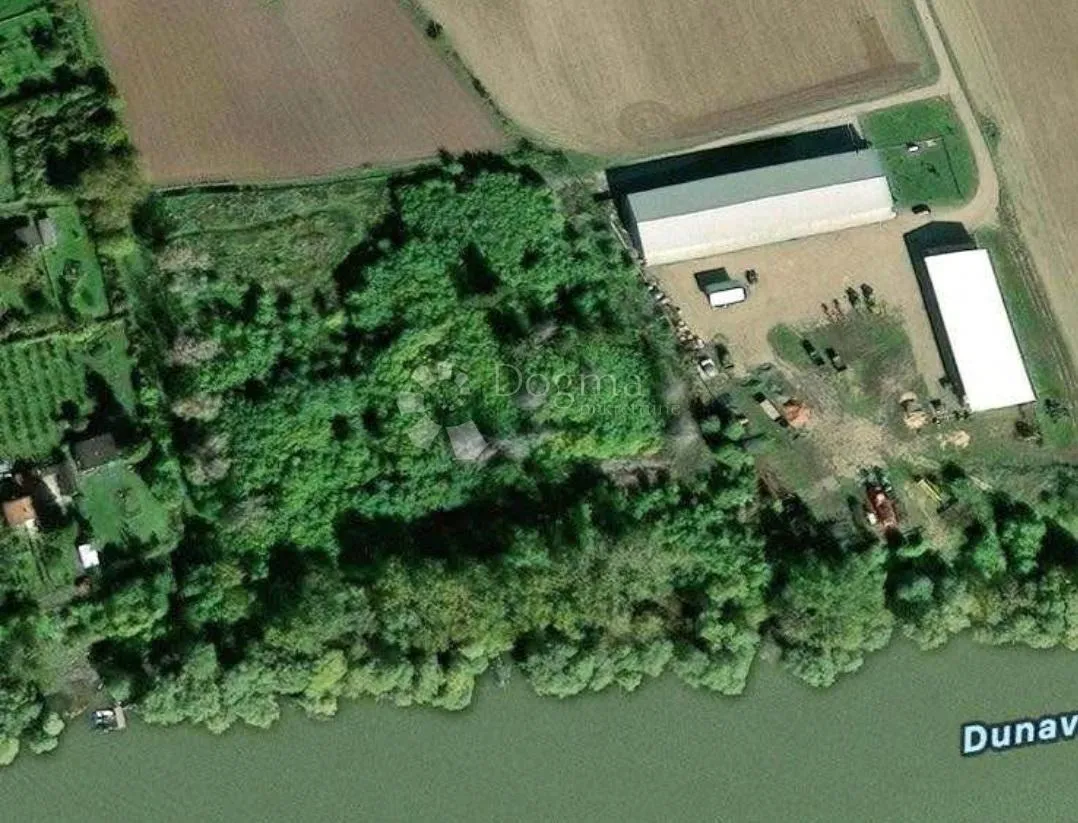 top prilika – građevinsko zemljište uz dunav! - slika 2