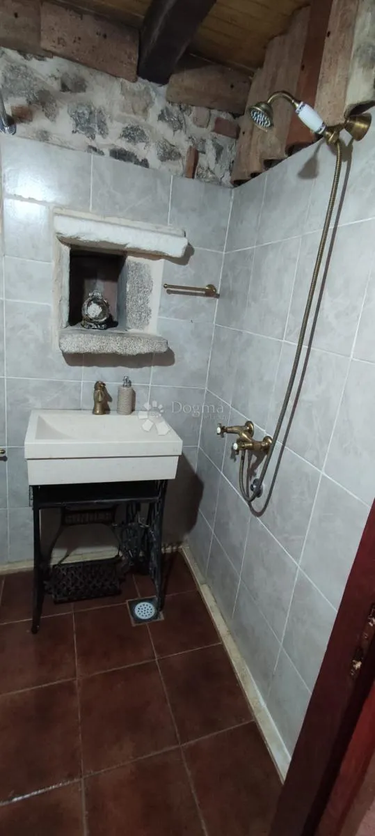hvar, gdinj (bonkovići) – kamena idila s pogledom na more - slika 7