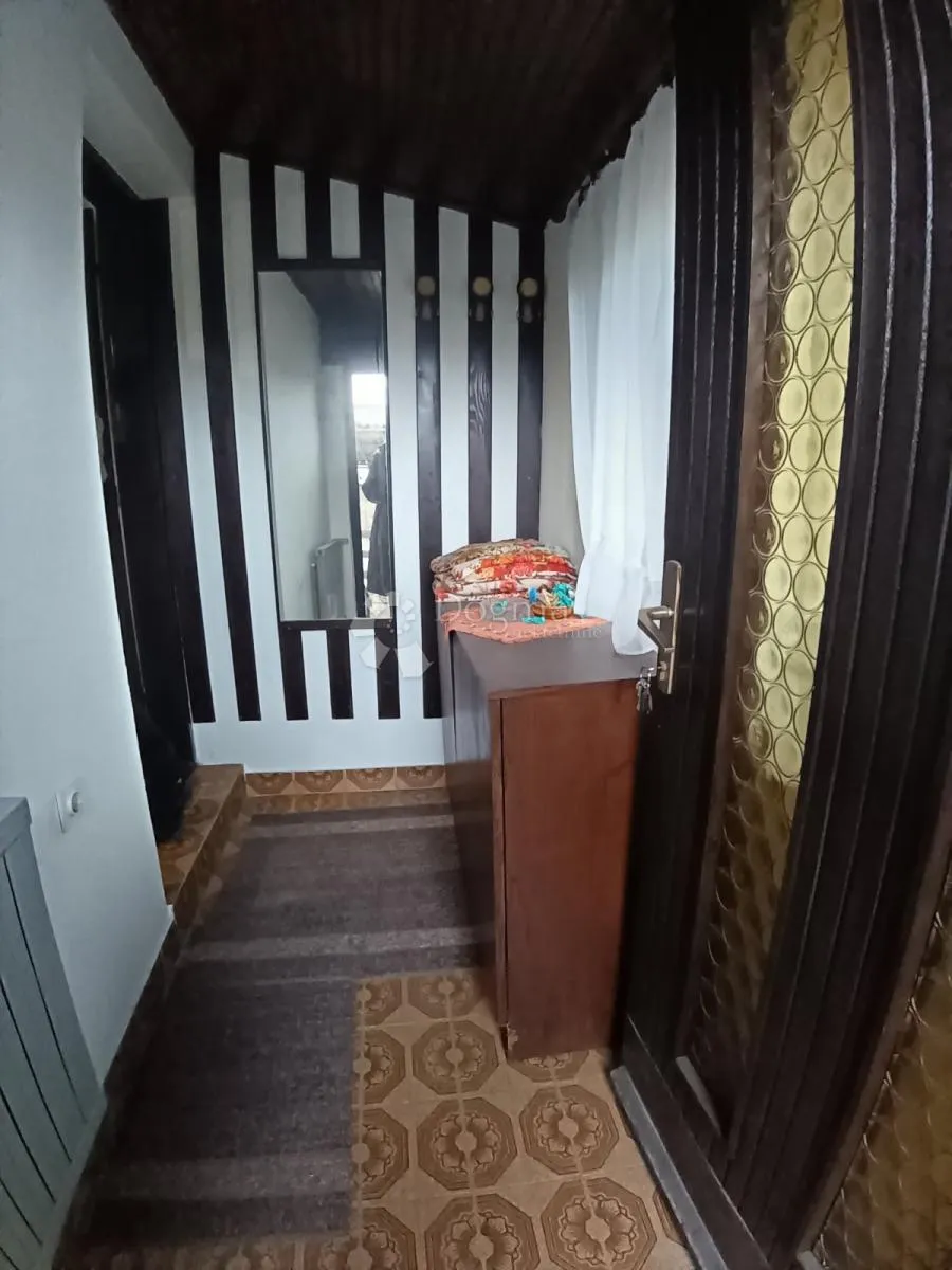 prostrana katnica u belom manastiru – spremna za život! - slika 25