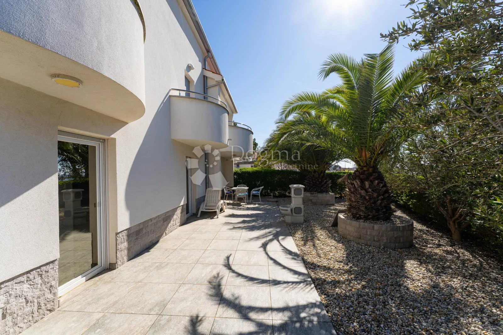 zaton-nin,luksuzna apartmanska kuća uz plažu,3 apartmana,pogled na more - slika 37