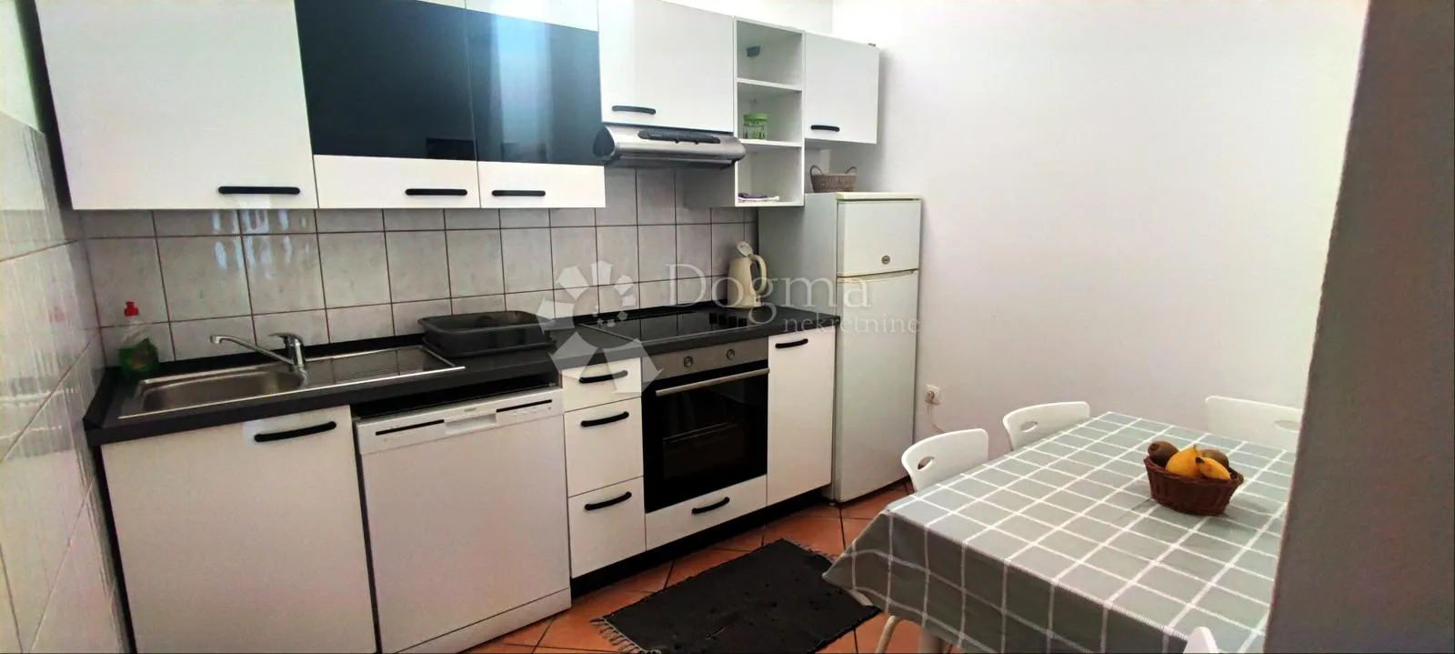 opatija – stan za najam s pogledom na more - slika 7