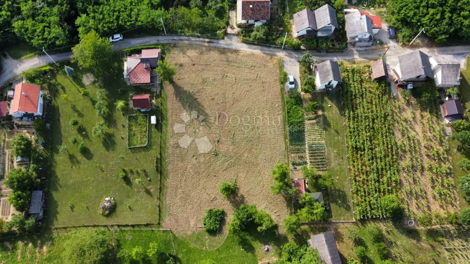 građevinsko zemljište 1.880 m² – martin breg - slika 2