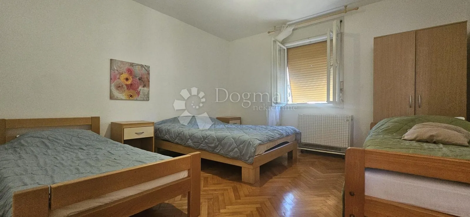 kuća sa 3 stana - slika 39
