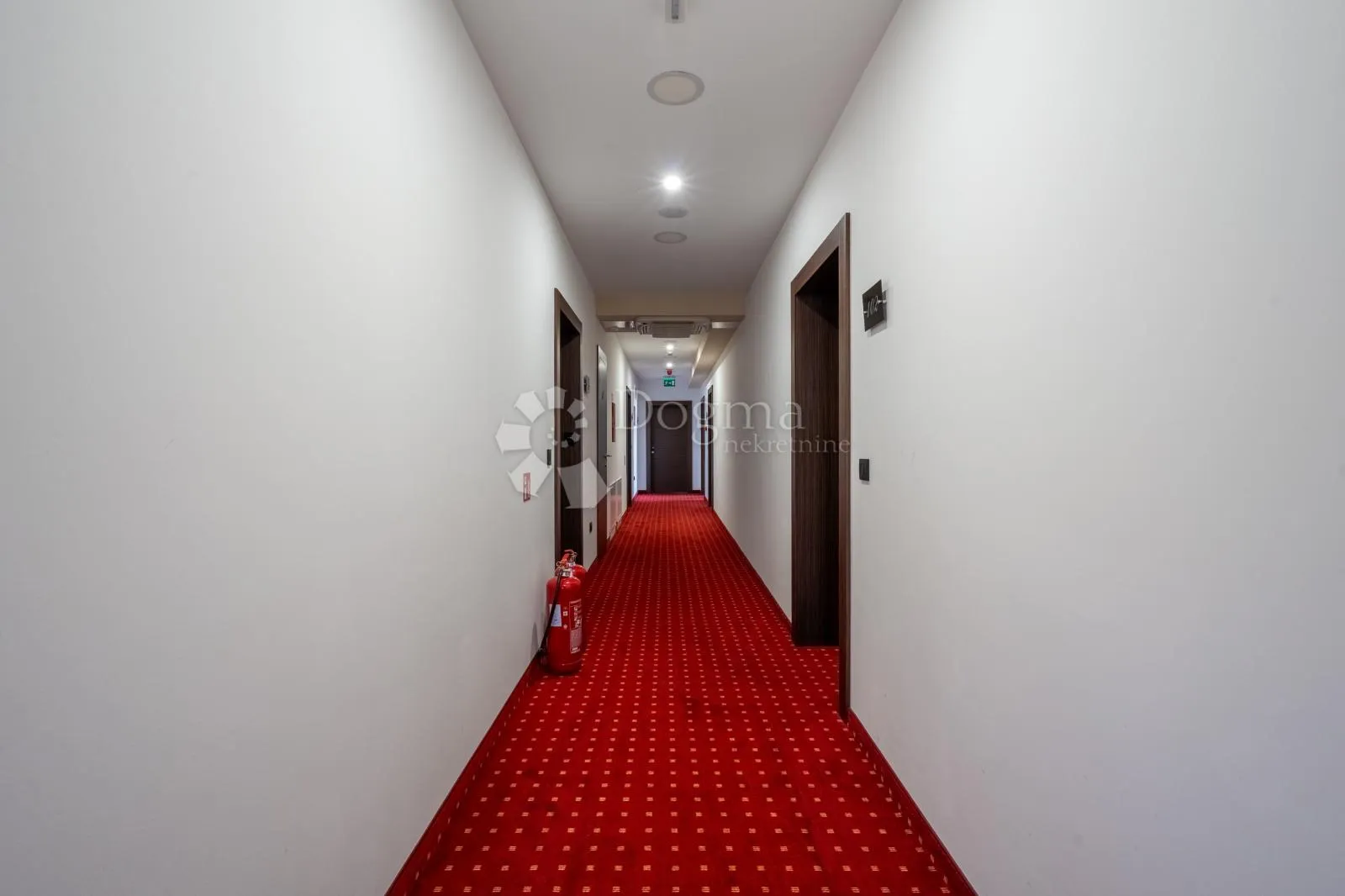 hotelski dragulj u srcu mediterana - slika 45