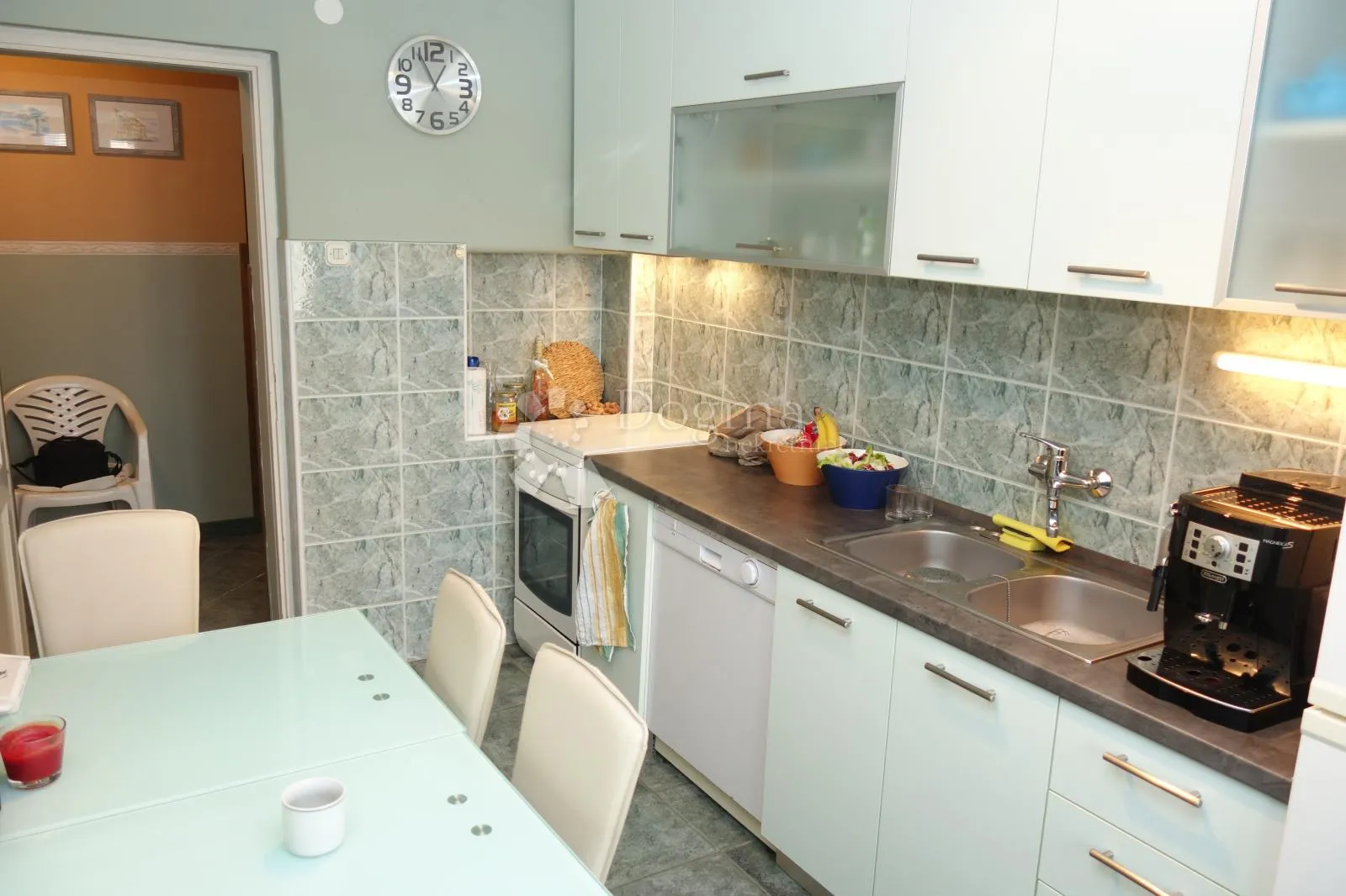 selce, manja obiteljska kuća u centru - slika 10