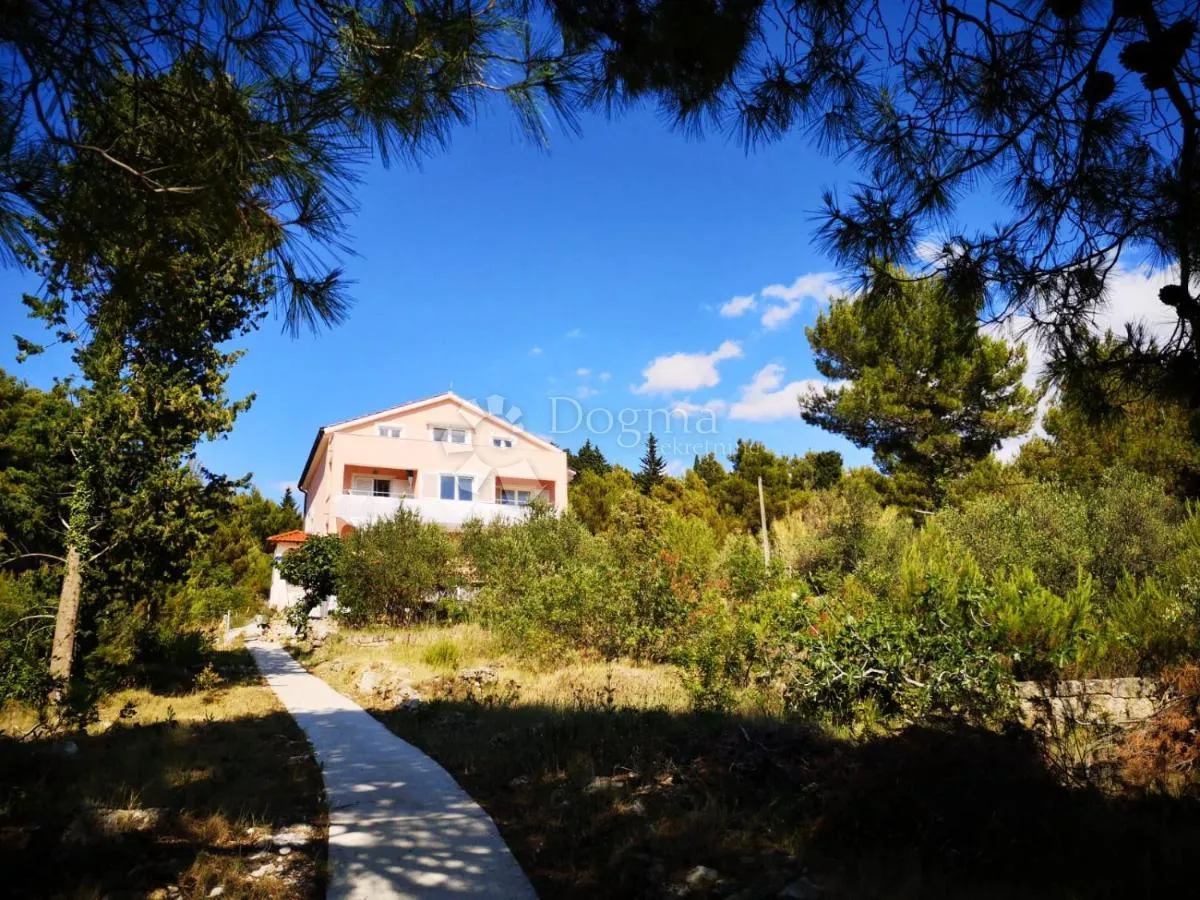 Otok Prvić - Veća Kuća Nadomak Plaže I Mora - Prvić Šepurine, Vodice