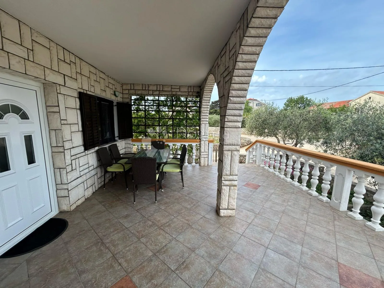 prekrasna kuća s više apartmana, 150 m od mora - slika 25