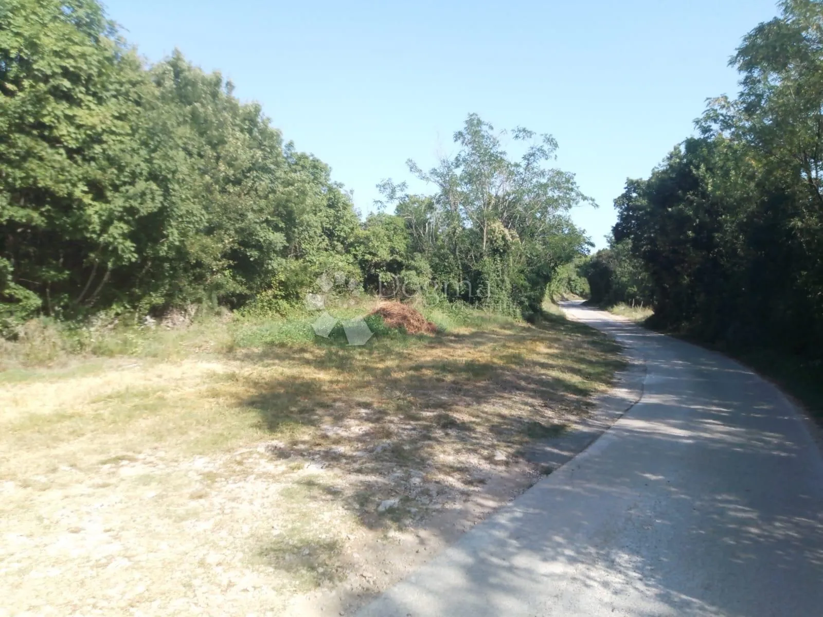 miran raj na zemljištu površine 22 371 m2 (22,37 ha) dio građevinski, nedešćina - istra! - slika 4