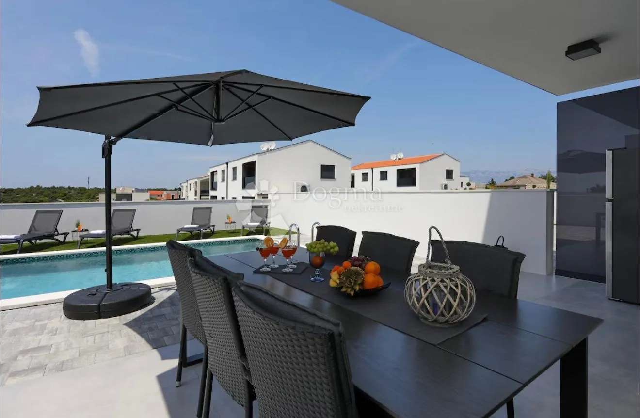 vrsi s1– modern duplex house with heated swimming pool - slika 20