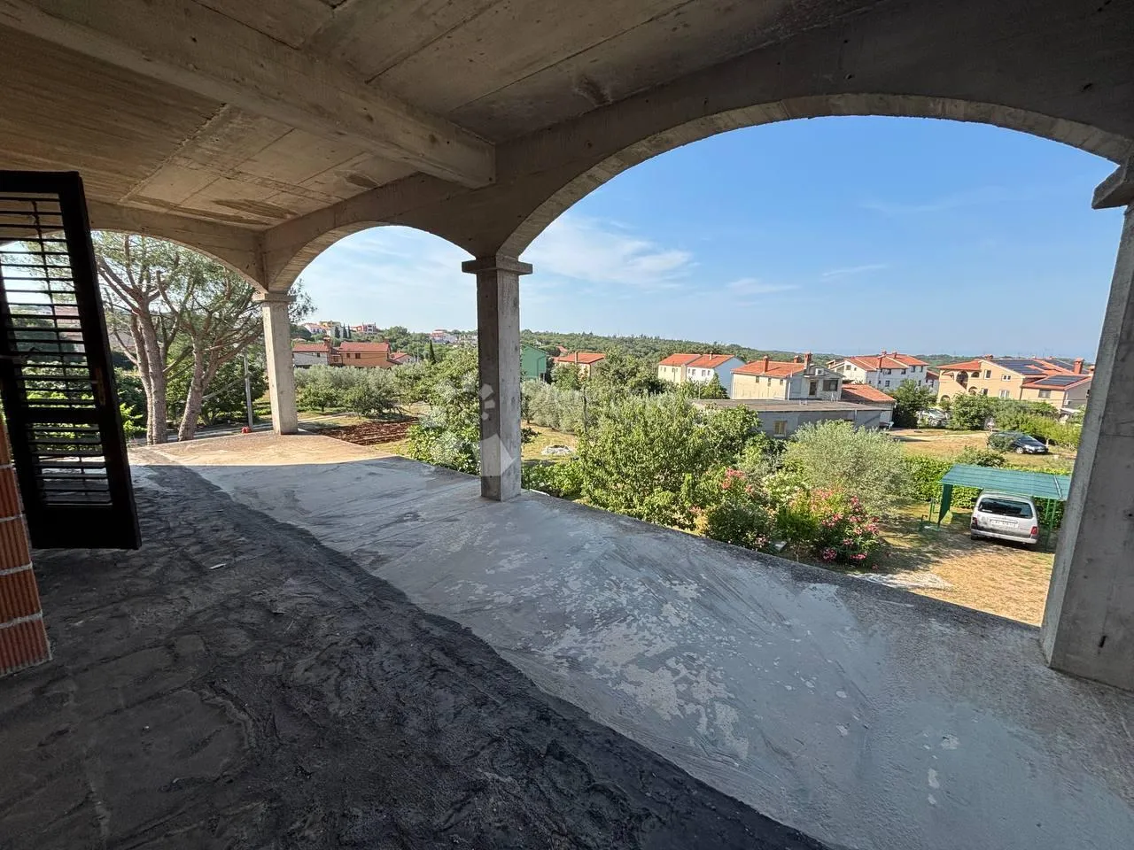 dvije stambene jedinice u roh-bau fazi + 591 m² okućnice – rovinjsko selo - slika 6