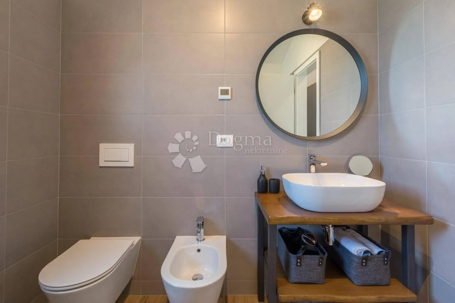 kamena villa s otvorenim pogledom na more i prirodu! - slika 24