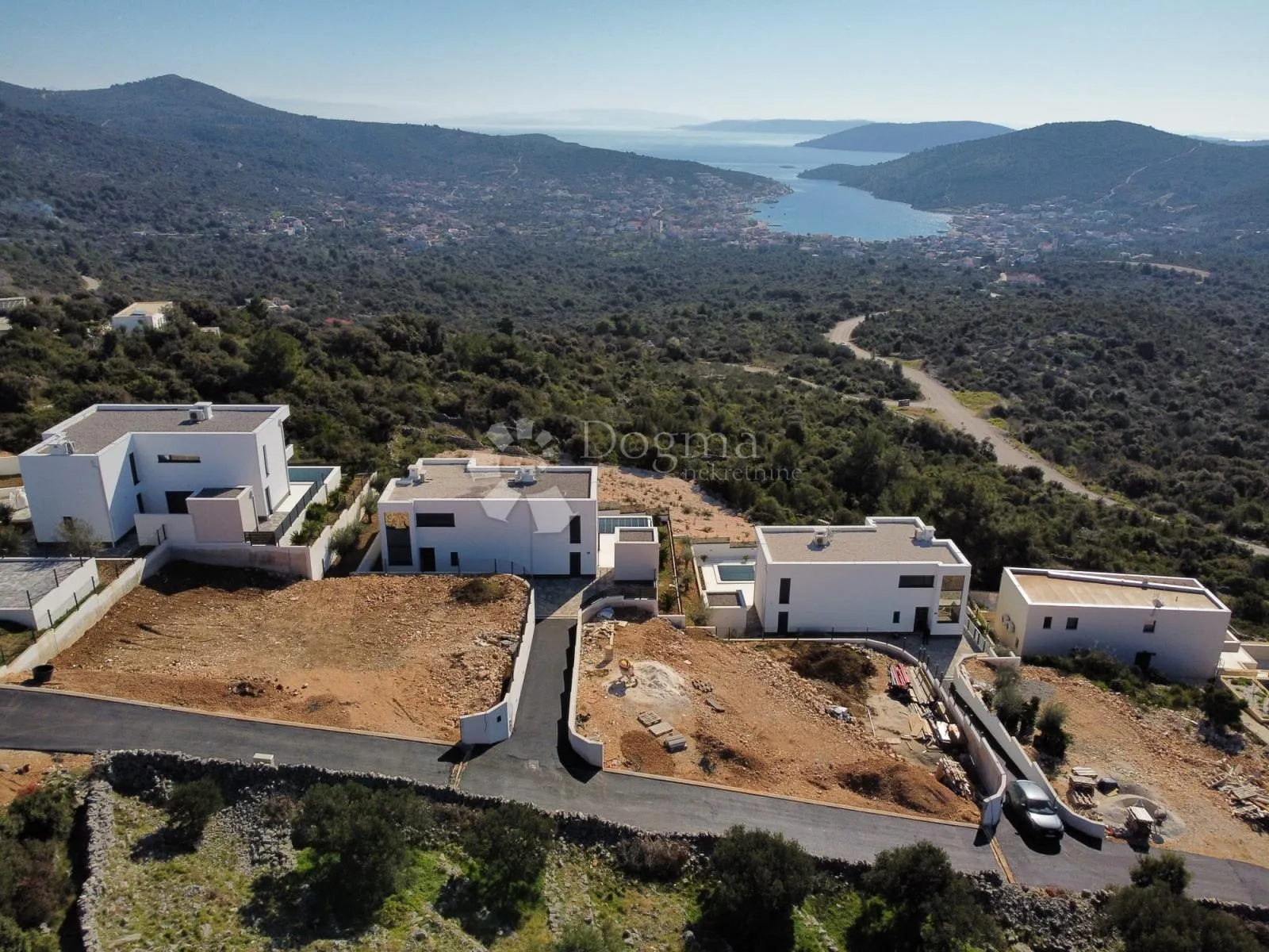 vinišće- top prilika!!! moderna villa s pogledom na more - slika 5