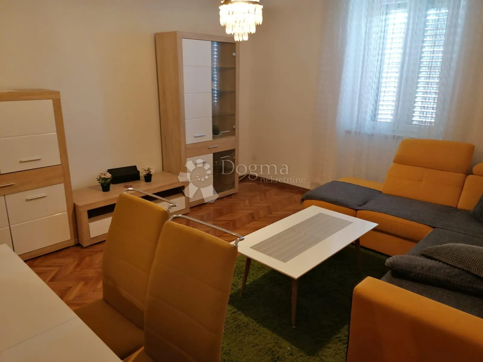 ugodan stan na belvederu - slika 3