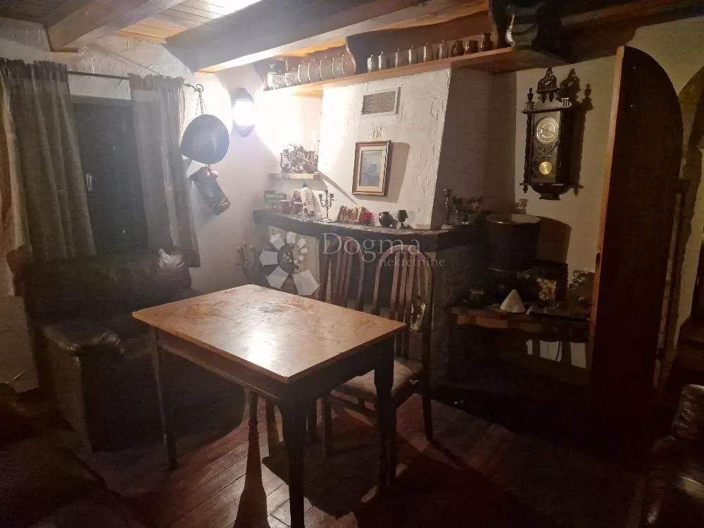 kamena ljepotica sa pogledom na more - slika 3