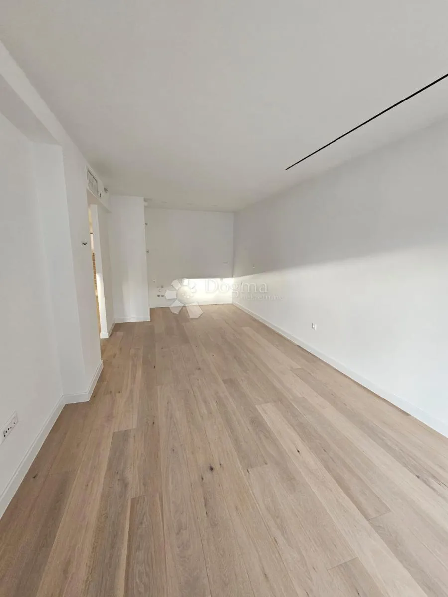 makarska novogradnja 3soban 68m2 (2min. pješke od mora) - slika 6