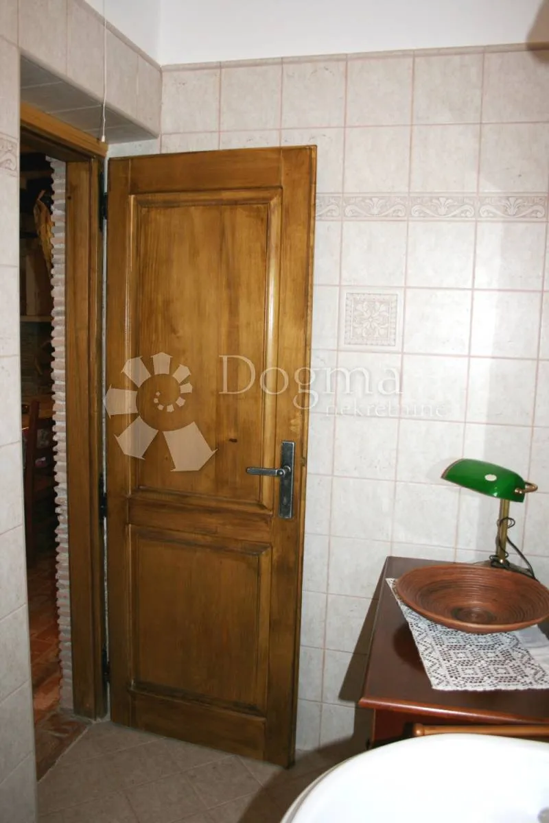 rovinj – luksuzni dvoetažni apartman blizu mora - slika 20