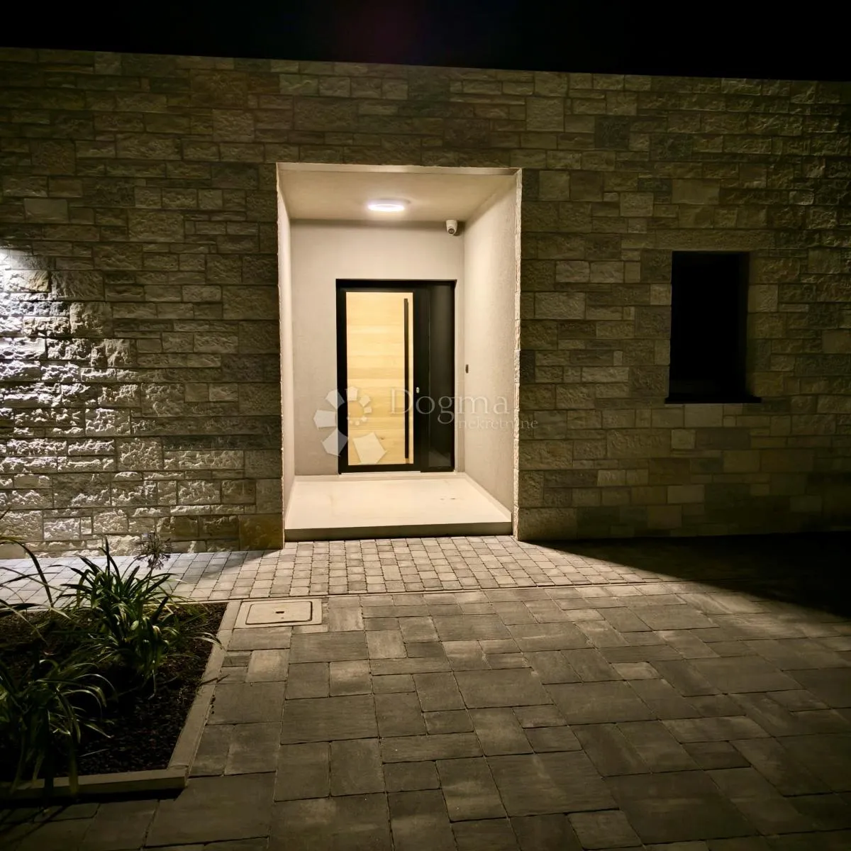 luksuzna villa u okolici rovinja - slika 17