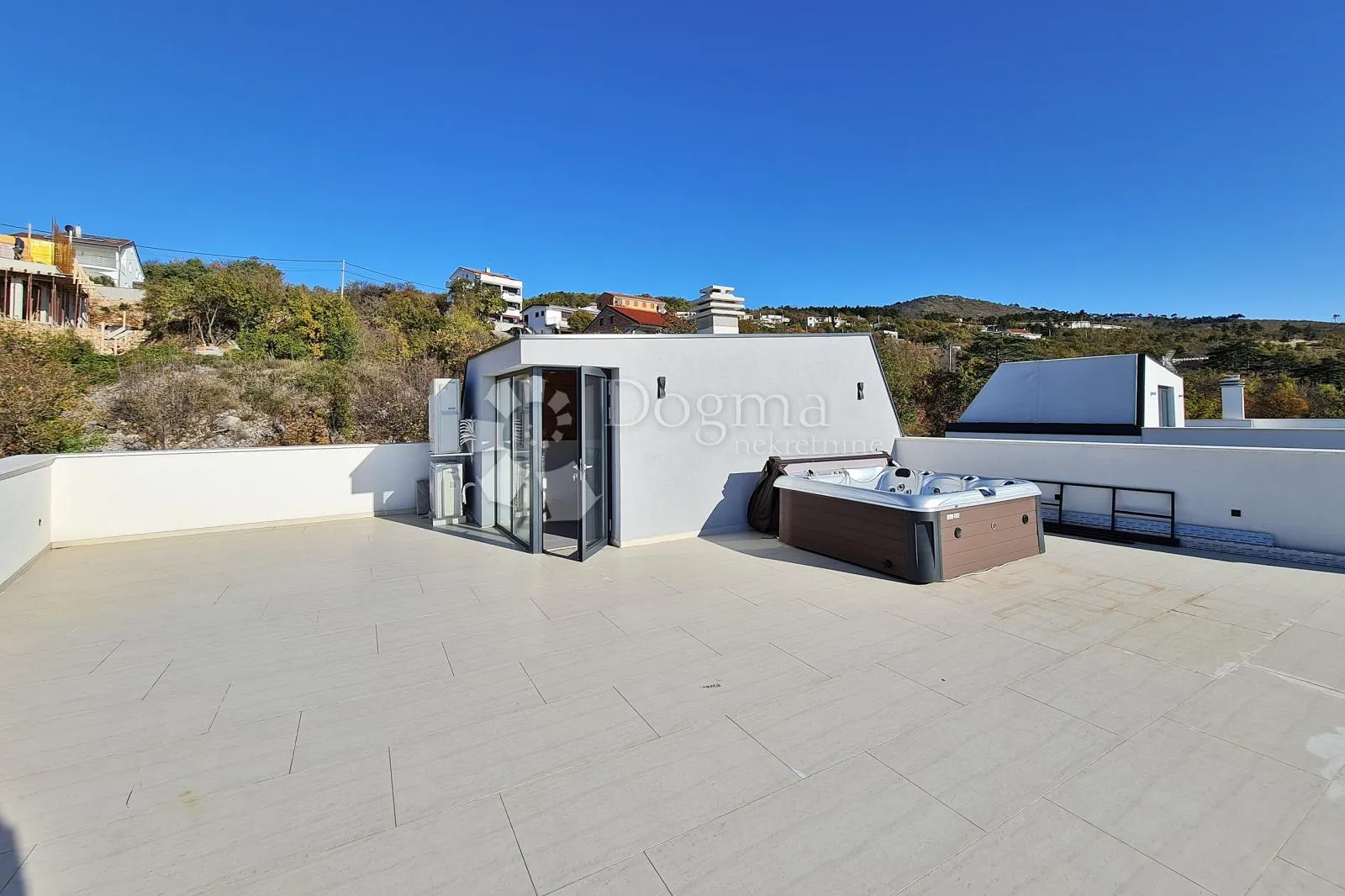 prekrasna villa u crikvenici - slika 29