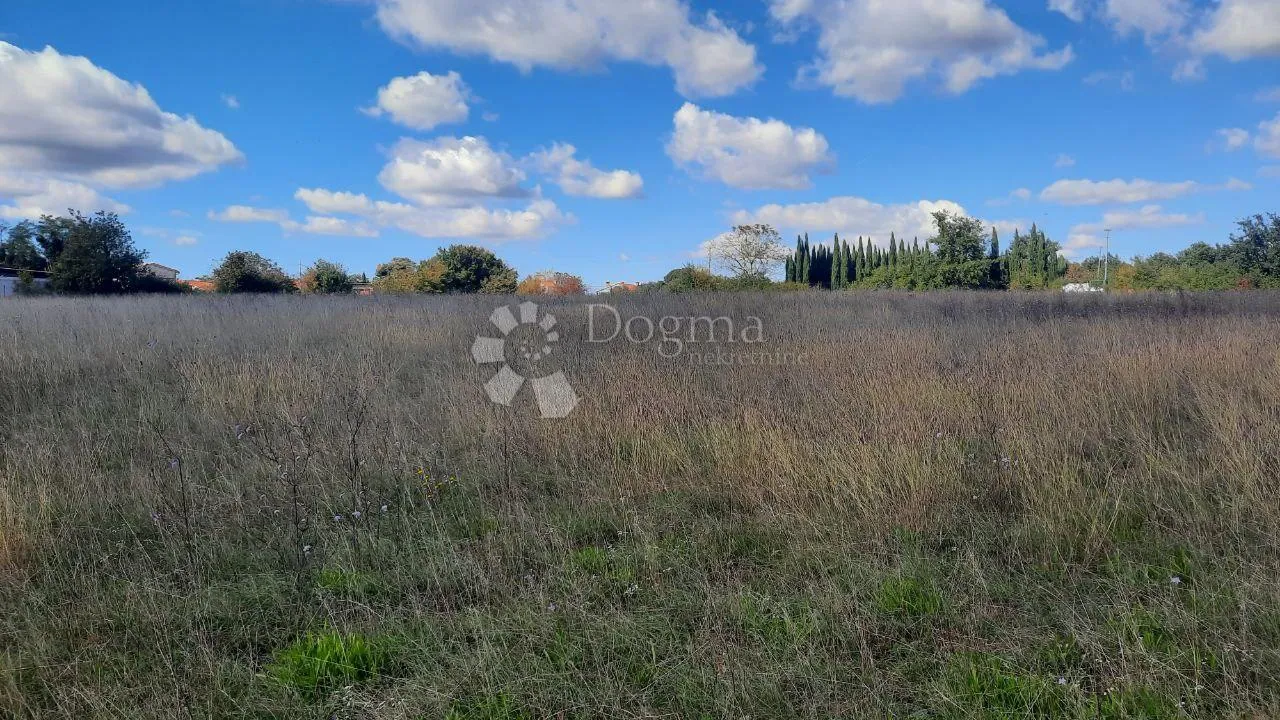 prilika! poljoprivredno zemljište štokovci 26059m2 - slika 4
