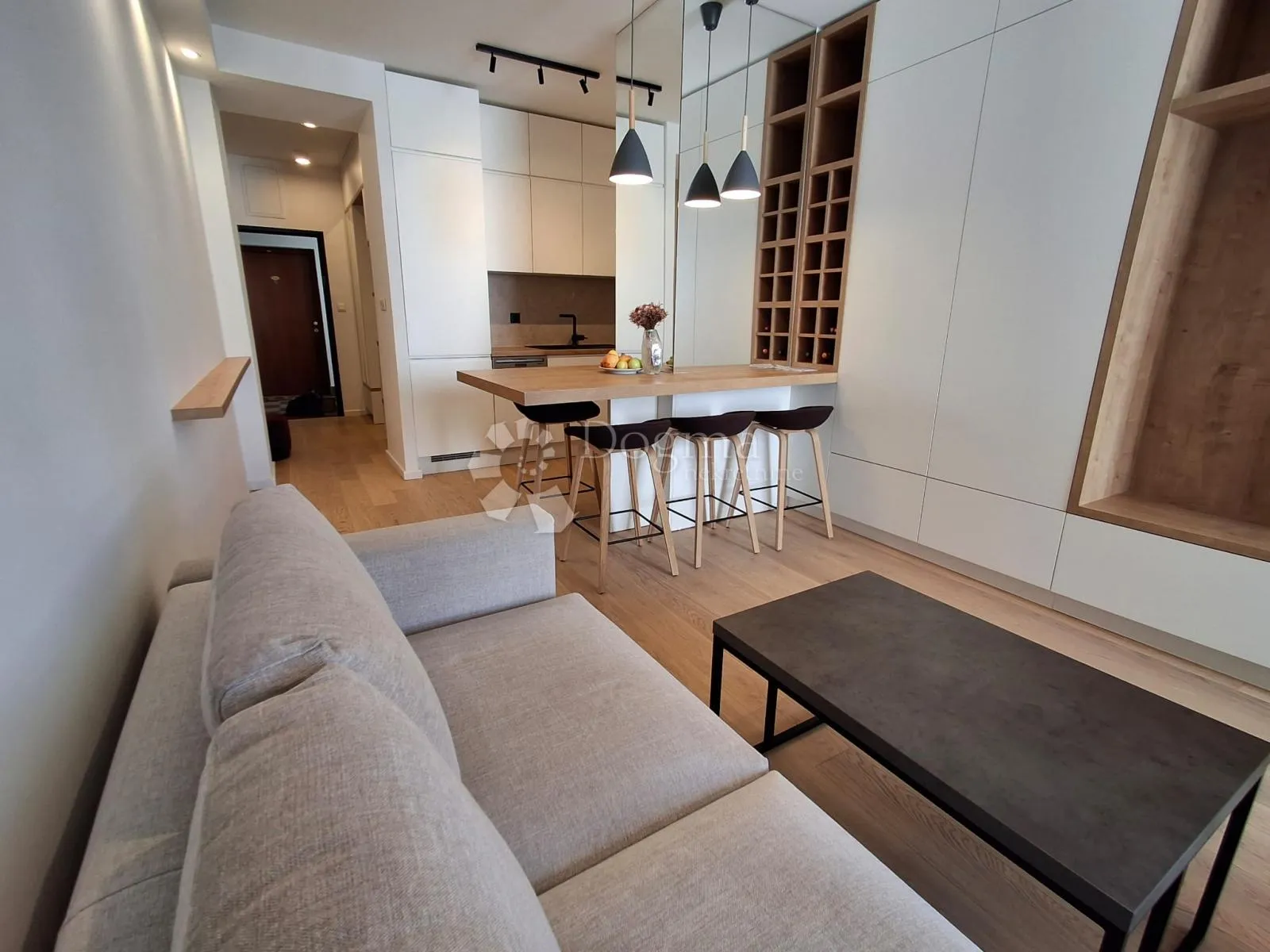 dizajnerski studio apartman u poslovnom centru raba!!! samo kod nas! - slika 32
