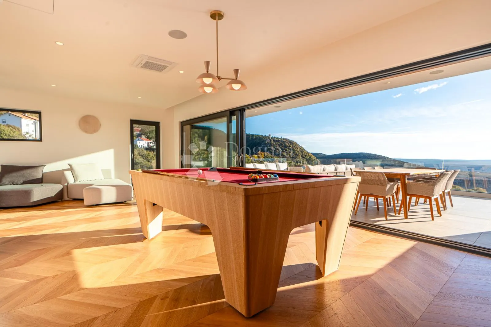 ekskluzivna villa s panoramskim pogledom na more - slika 15
