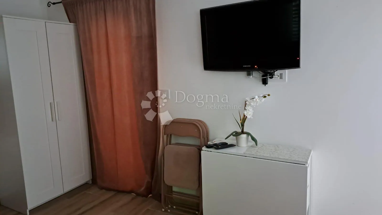 200m od obale: prilika u pješčanoj uvali - slika 9