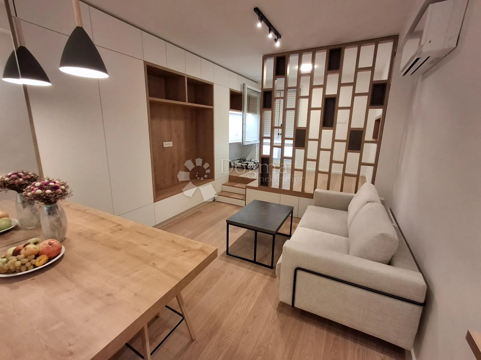 dizajnerski studio apartman u poslovnom centru raba!!! samo kod nas! - slika 18