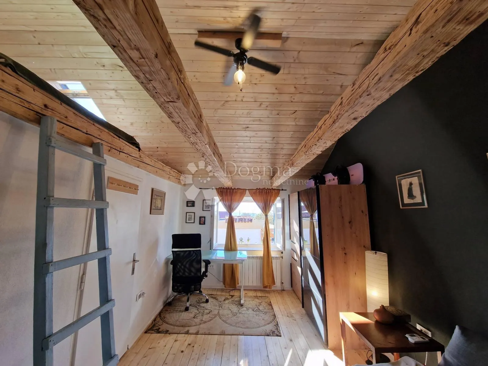 kostrena kuća sa 3 apartmana - slika 10