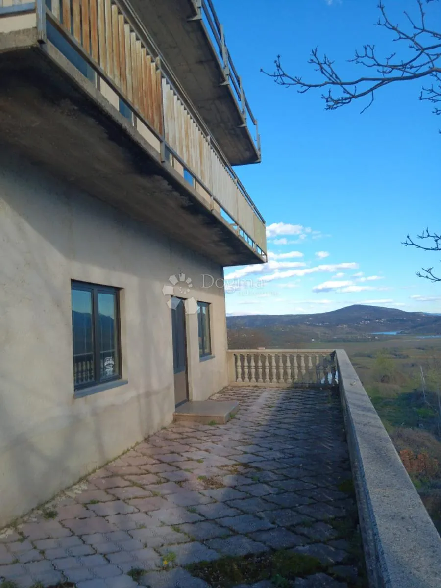 samostojeća kuća imotski - slika 1