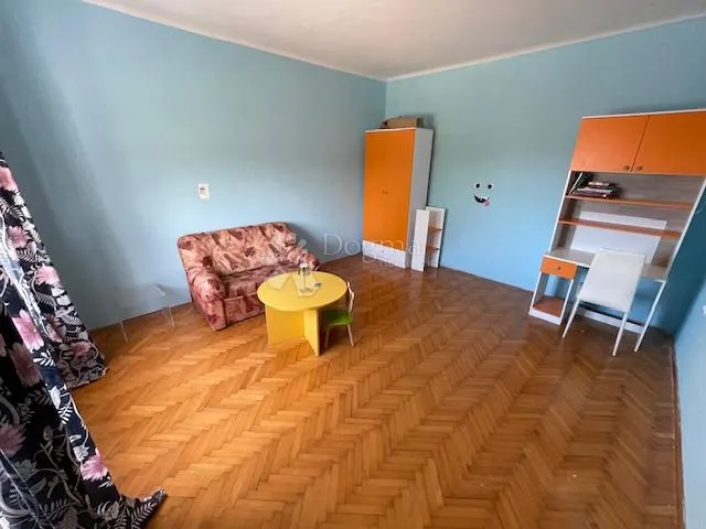 saršoni-120m2,kompletno uređena kuća odmah useljiva - slika 3
