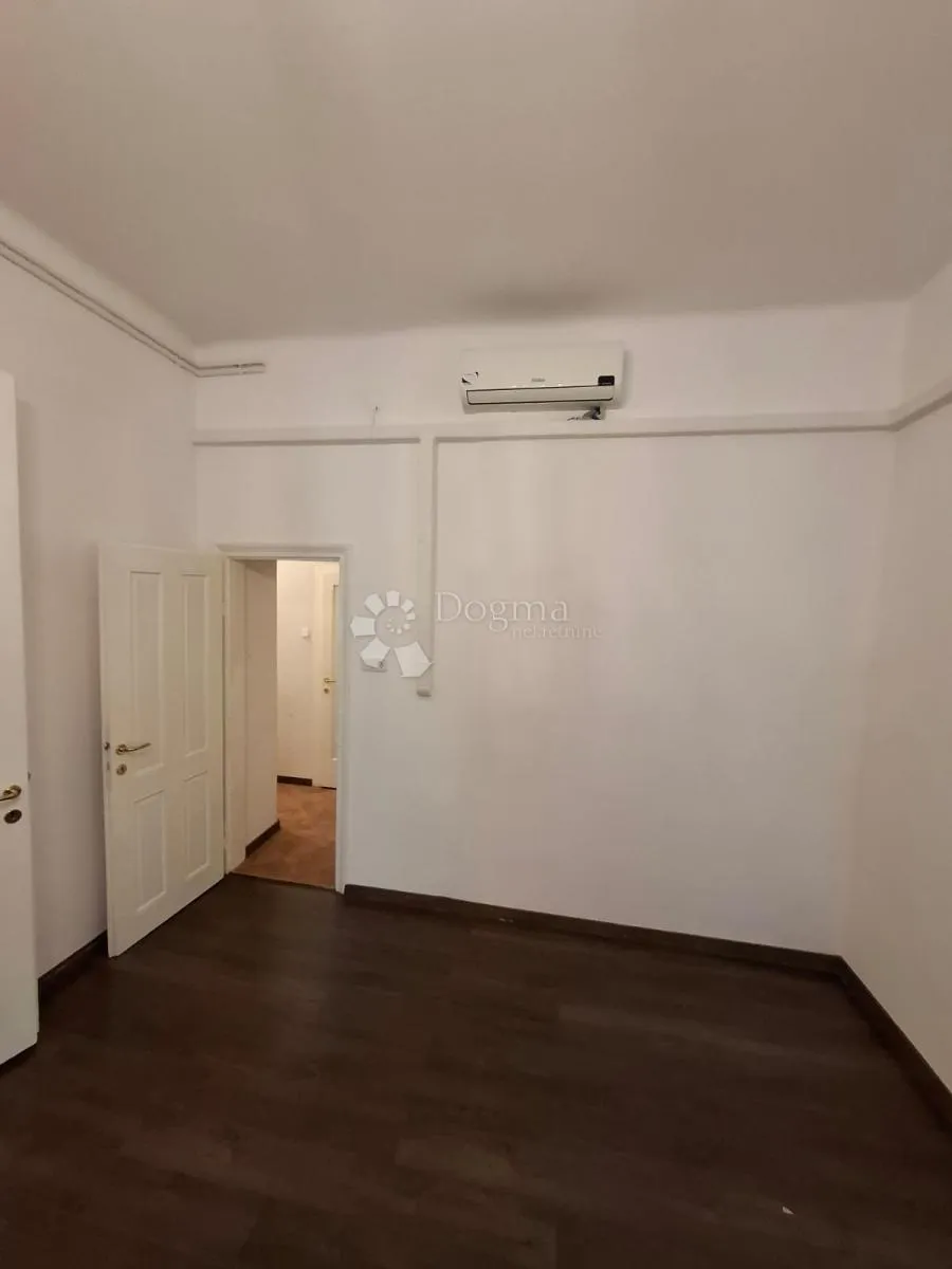 uredski prostor 90 m² – centar zagreba, donji grad - slika 7
