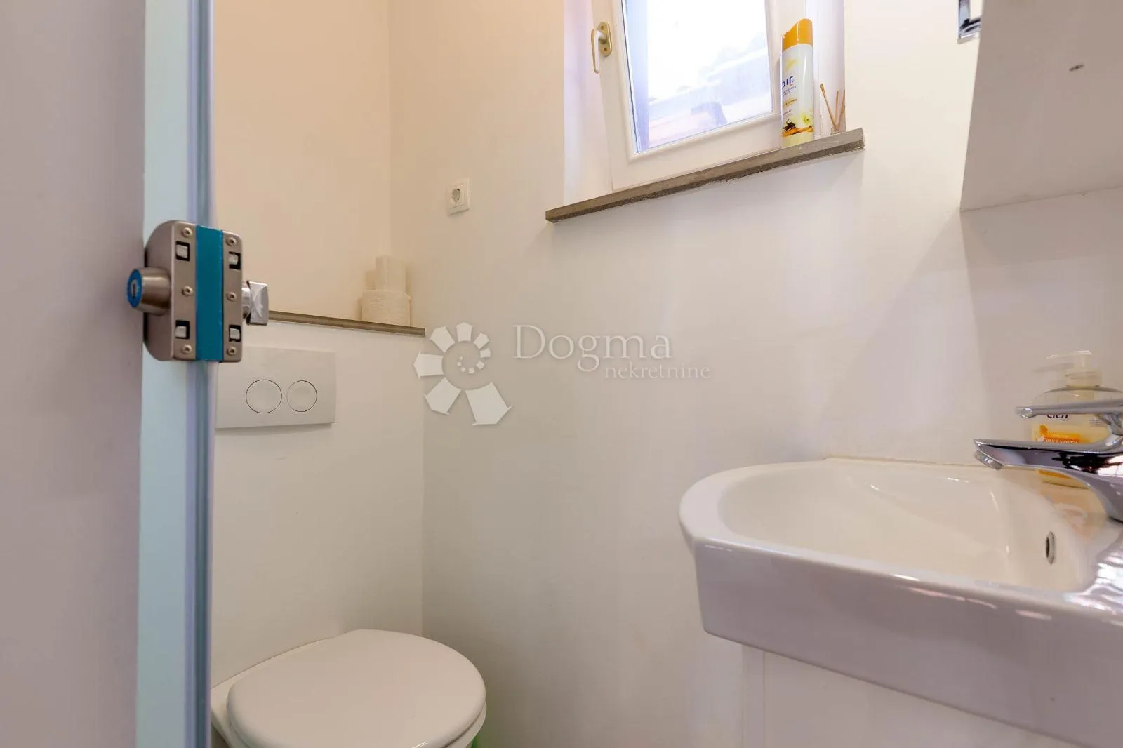 drugi red od mora 110m2 - slika 19