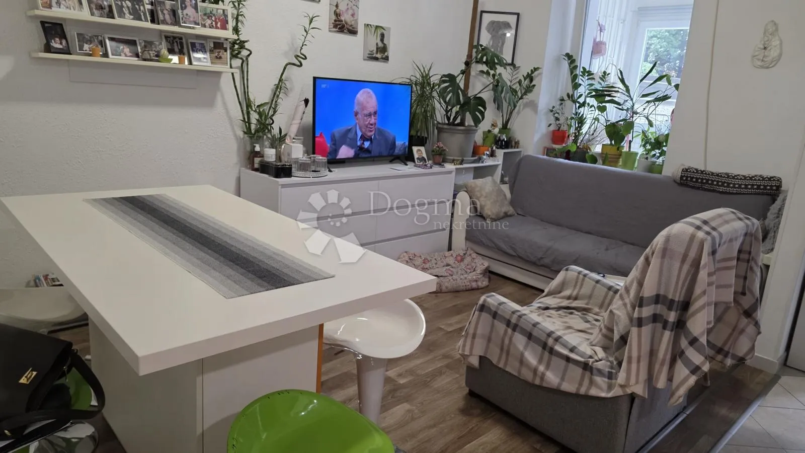 rijeka, mlaka, useljiv stan bez ulaganja , 3sobe + dnevni boravak - slika 2