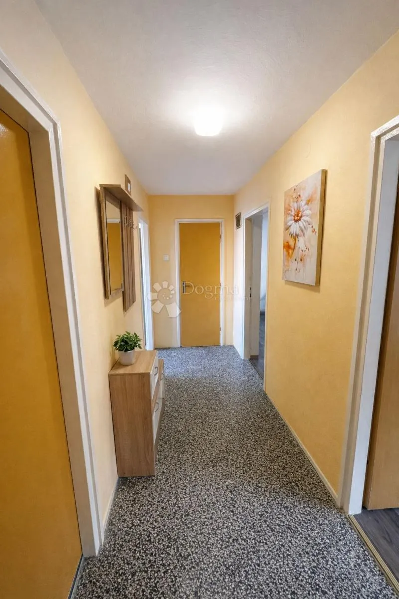 top prilika - u centru biograda na moru, 50m od mora - slika 4