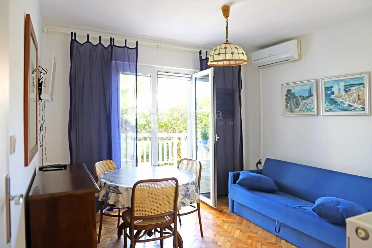 otok krk - malinska - apartmanska kuća - slika 6