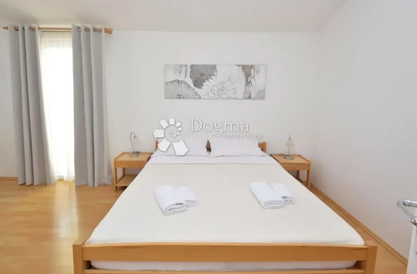 kuća sa apartmanima i bazenom u blizini fažane čeka na vas! - slika 13