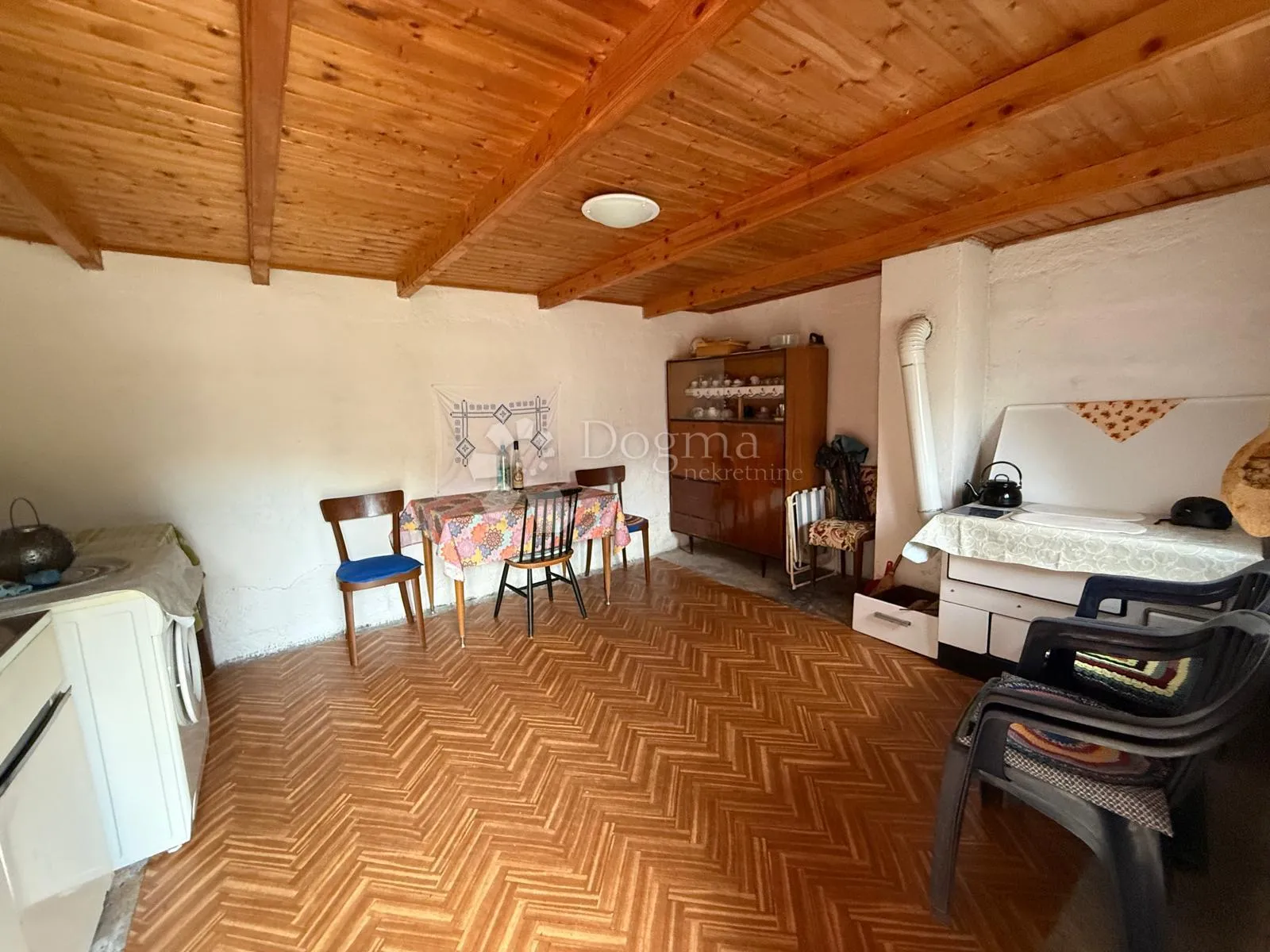 useljivo imanje na osami šuma zelenilo pogled - slika 20
