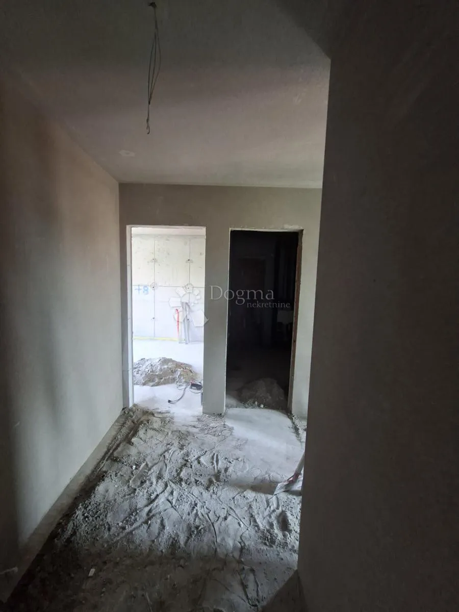 novogradnja pula centar - 41 m2, 1s+db, 2. kat b05 - slika 5