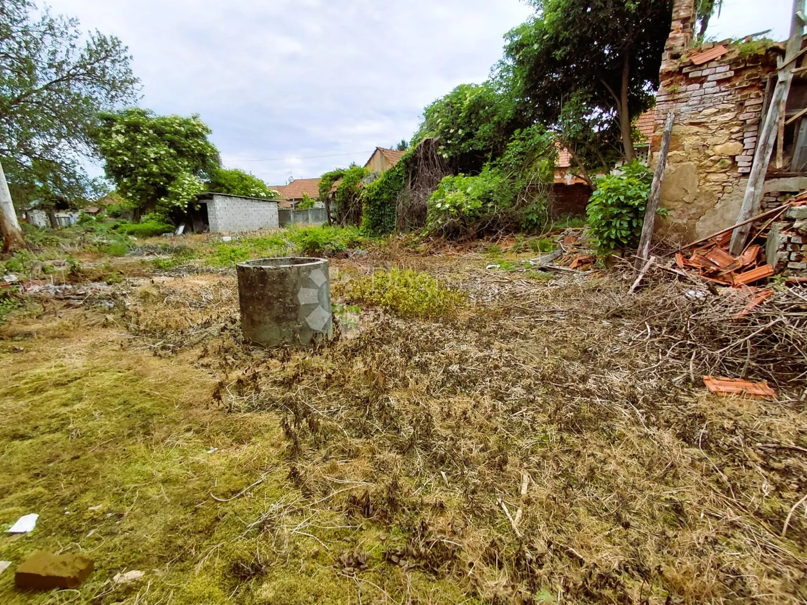 građevinsko zemljište 1126m2 u kelemenu - slika 2