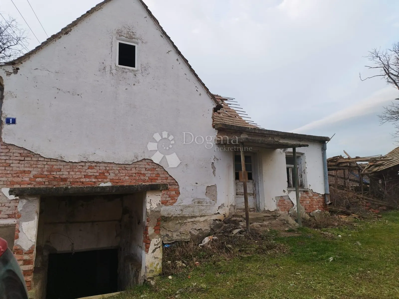 kutjevo - odlično poljoprivredno zemljište s dvije kuće - slika 6