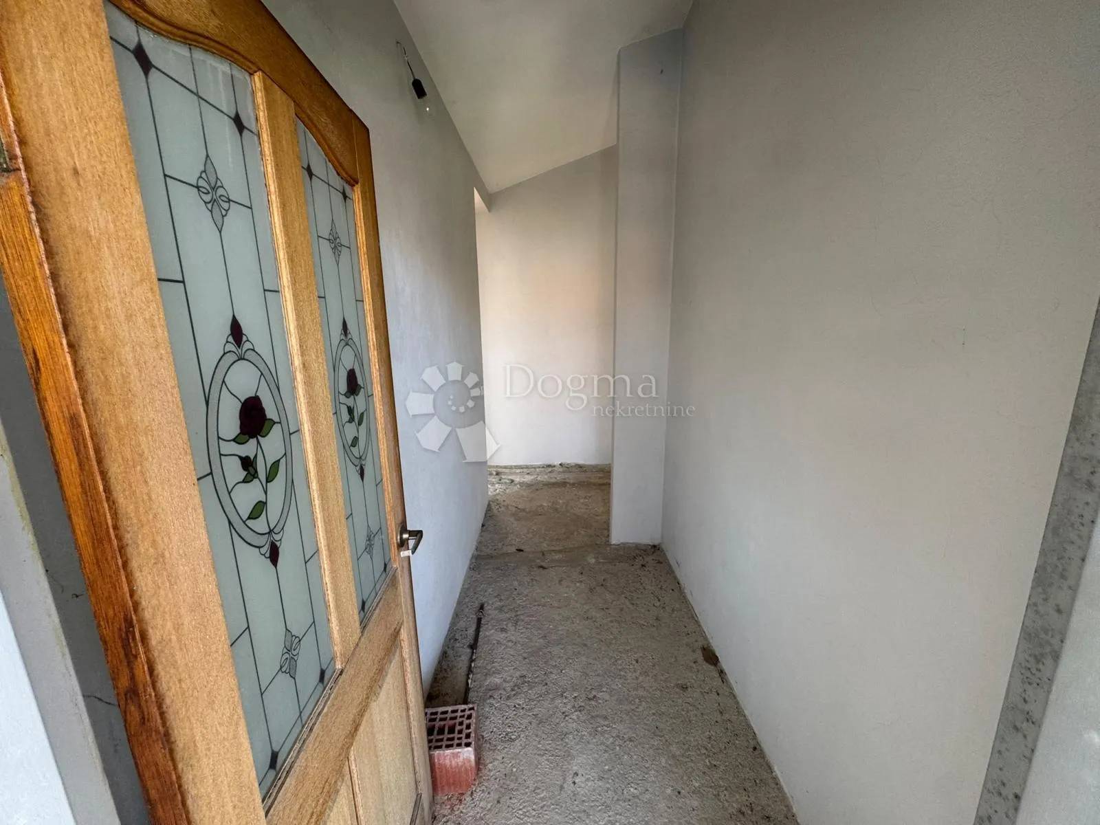 kuća okrug gornji - slika 30
