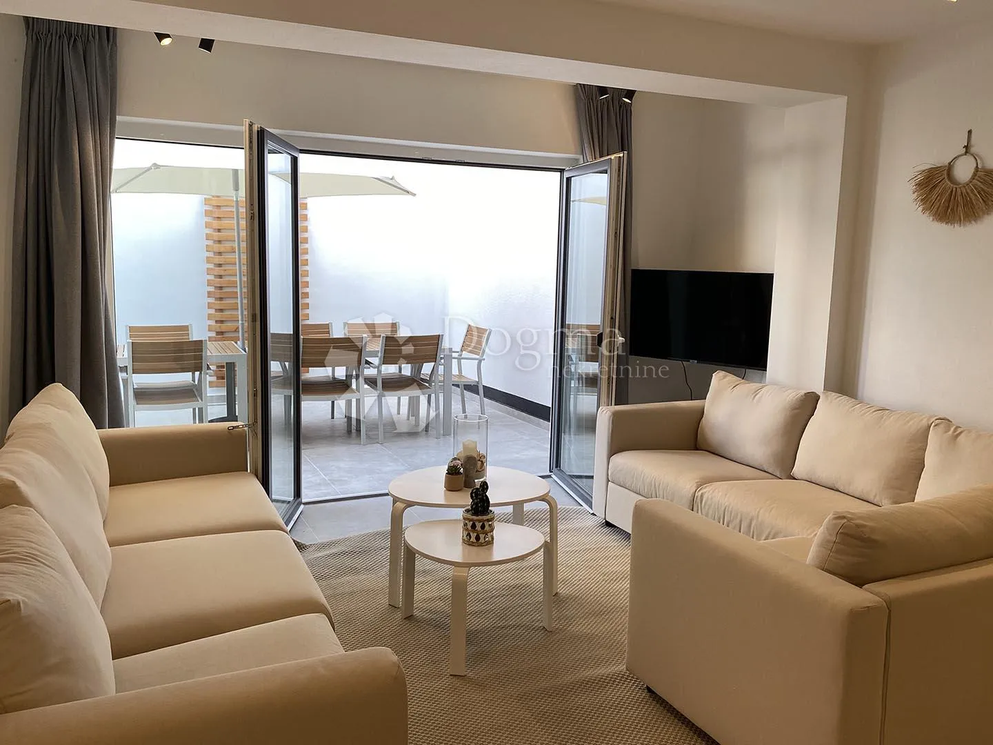 premantura - kuća sa 3 luksuzna apartmana i pogledom na more - slika 11
