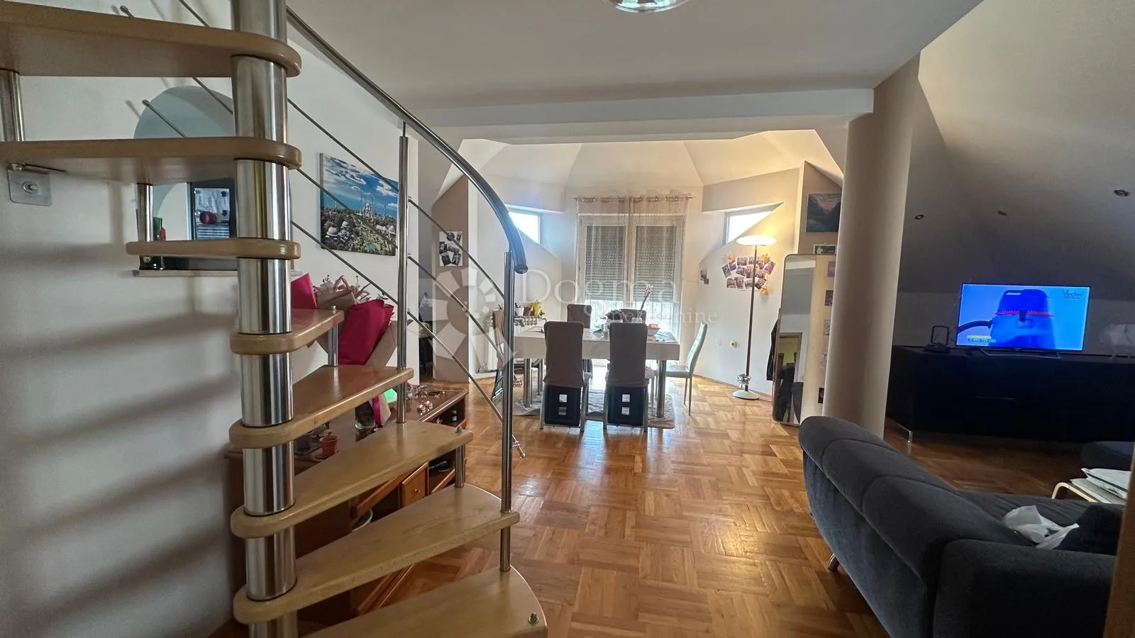 prodaja kuće, sesvete, 252m2 - slika 13
